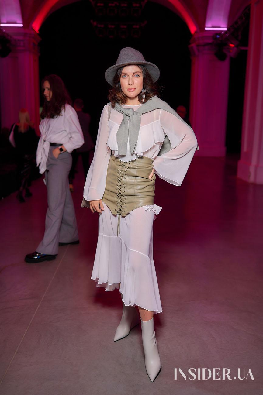 UFW: Надя Дорофєєва, Ірина Горова та інші гості шоу GASANOVA Pre-Fall’22