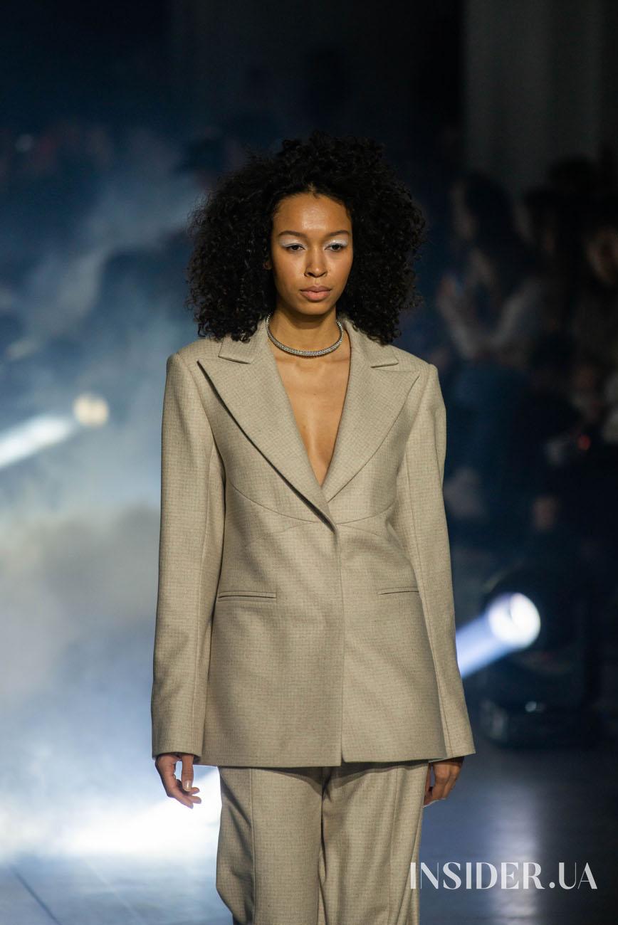 UFW: Натхненна архітектурою Захі Хадід колекція Malva Florea FW’22/23