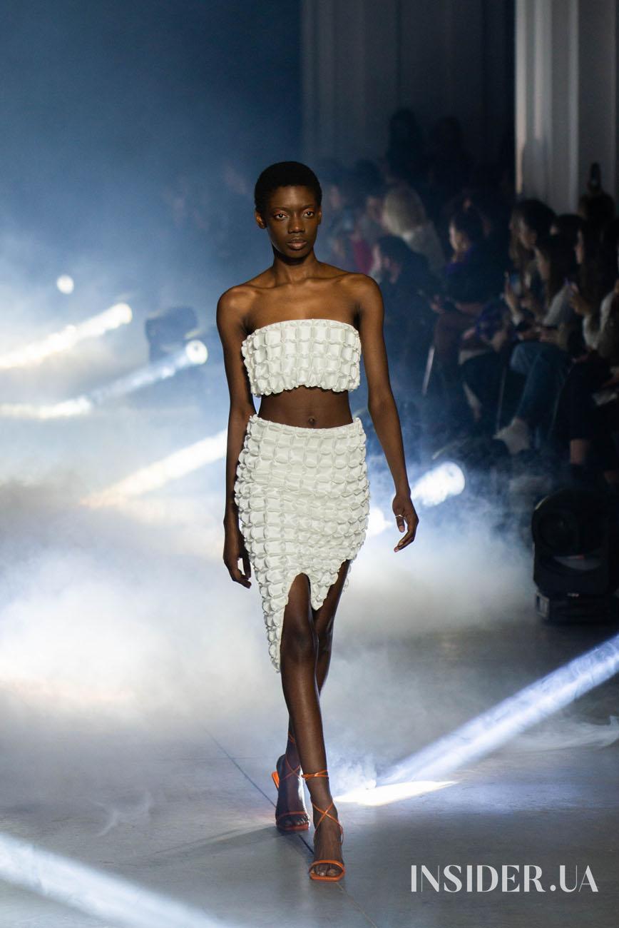 UFW: Натхненна архітектурою Захі Хадід колекція Malva Florea FW’22/23