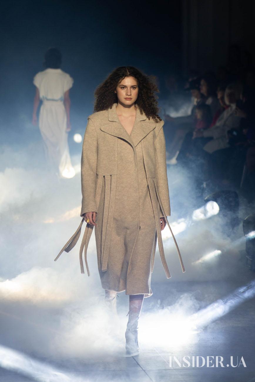 UFW: Натхненна архітектурою Захі Хадід колекція Malva Florea FW’22/23