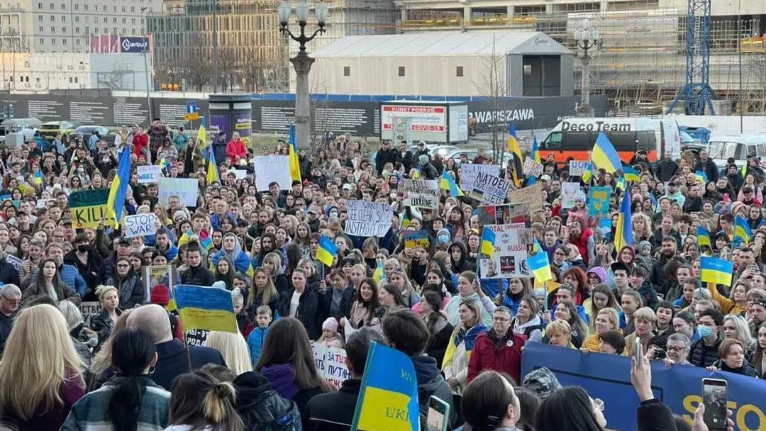 У Варшаві відбувся багатотисячний мітинг на підтримку України