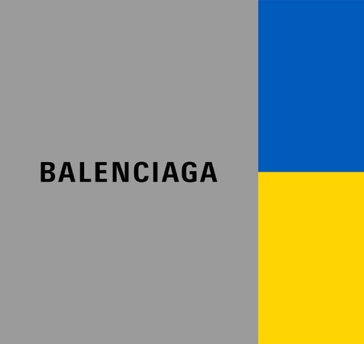 В Instagram бренда Balenciaga осталось только одно фото — флаг Украины