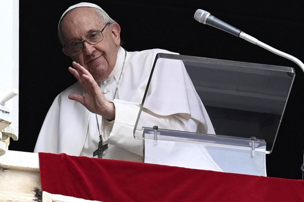 Папа Римський назвав вторгнення РФ в Україну «похмурим регресом людства»