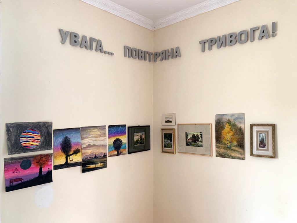 «Искусство говорит не словами»: Жанна Кадырова о проекте «Паляниця», участии в Венецианской биеннале и жизни в селе