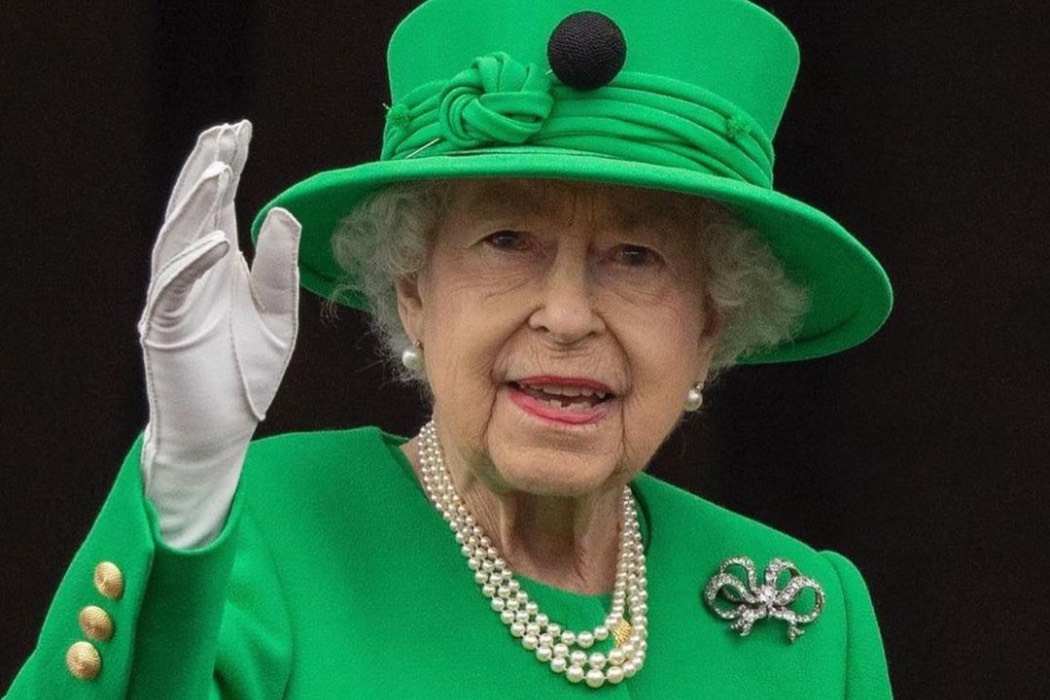 Елизавета II завершила празднование юбилея появлением на балконе Букингемского дворца