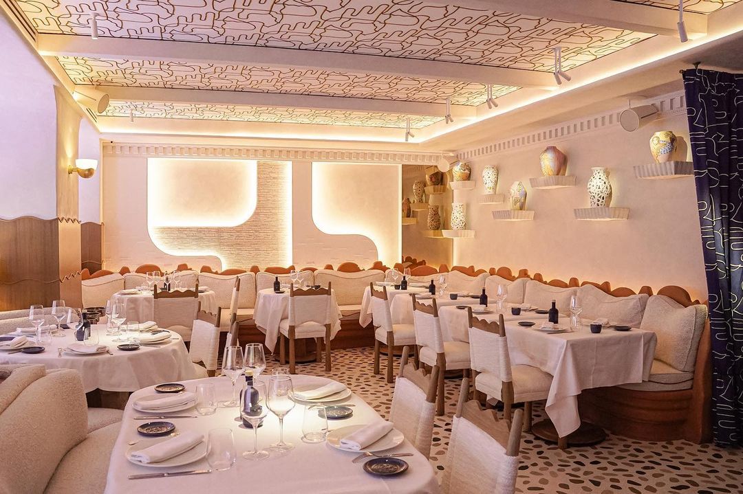 «В Париже мало достойных заведений греческой кухни»: Анна Андрес об открытии своего ресторана, помощи Украине и семейных планах