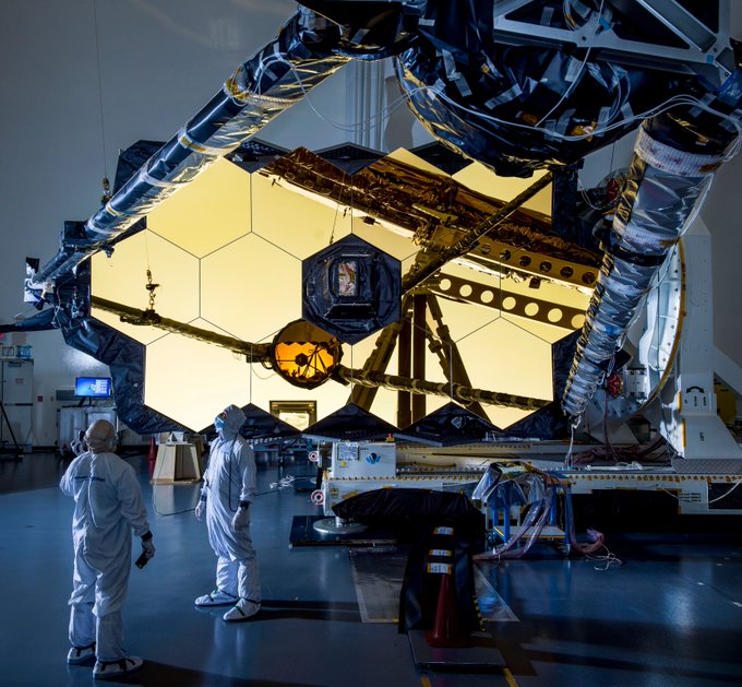 Кадр дня: телескоп «Джеймс Уэбб» прислал самое четкое изображение далекой Вселенной