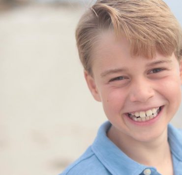 Кейт Миддлтон сделала новый портрет принца Джорджа по случаю его 9-летия