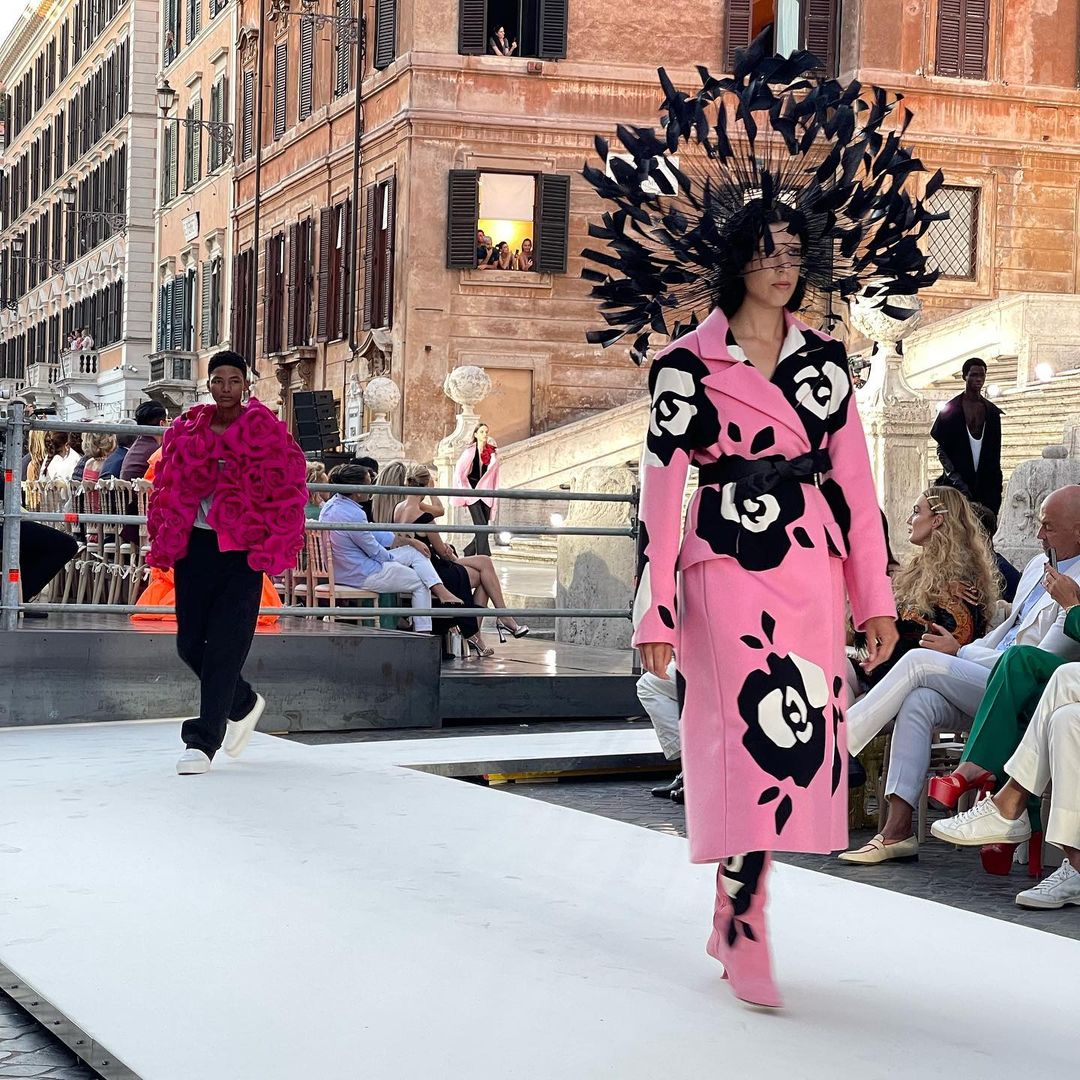 Dior подали позов проти Valentino через показ на Іспанських сходах