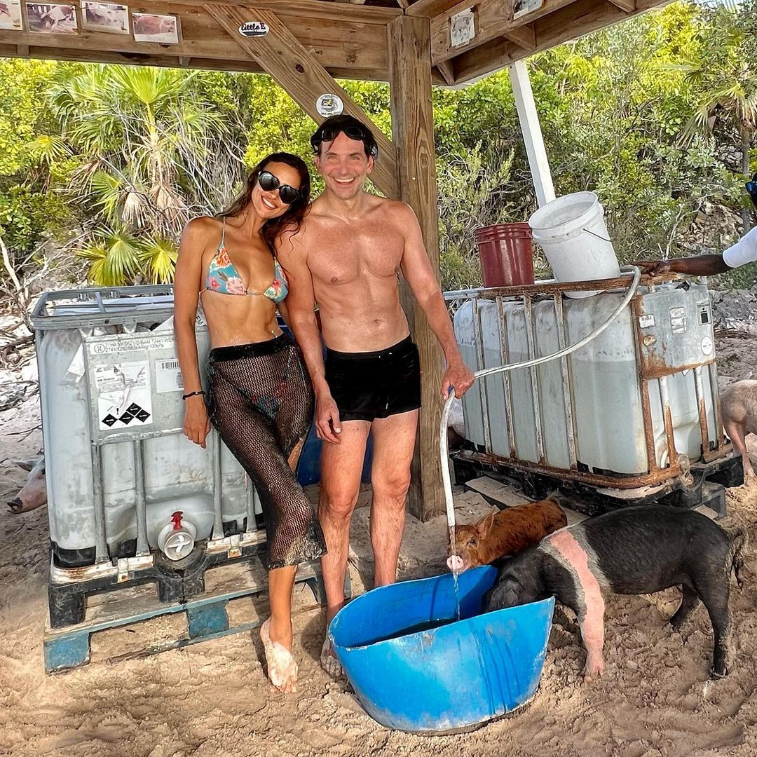 Замечено: Ирина Шейк и Брэдли Купер отдыхают вместе на островах