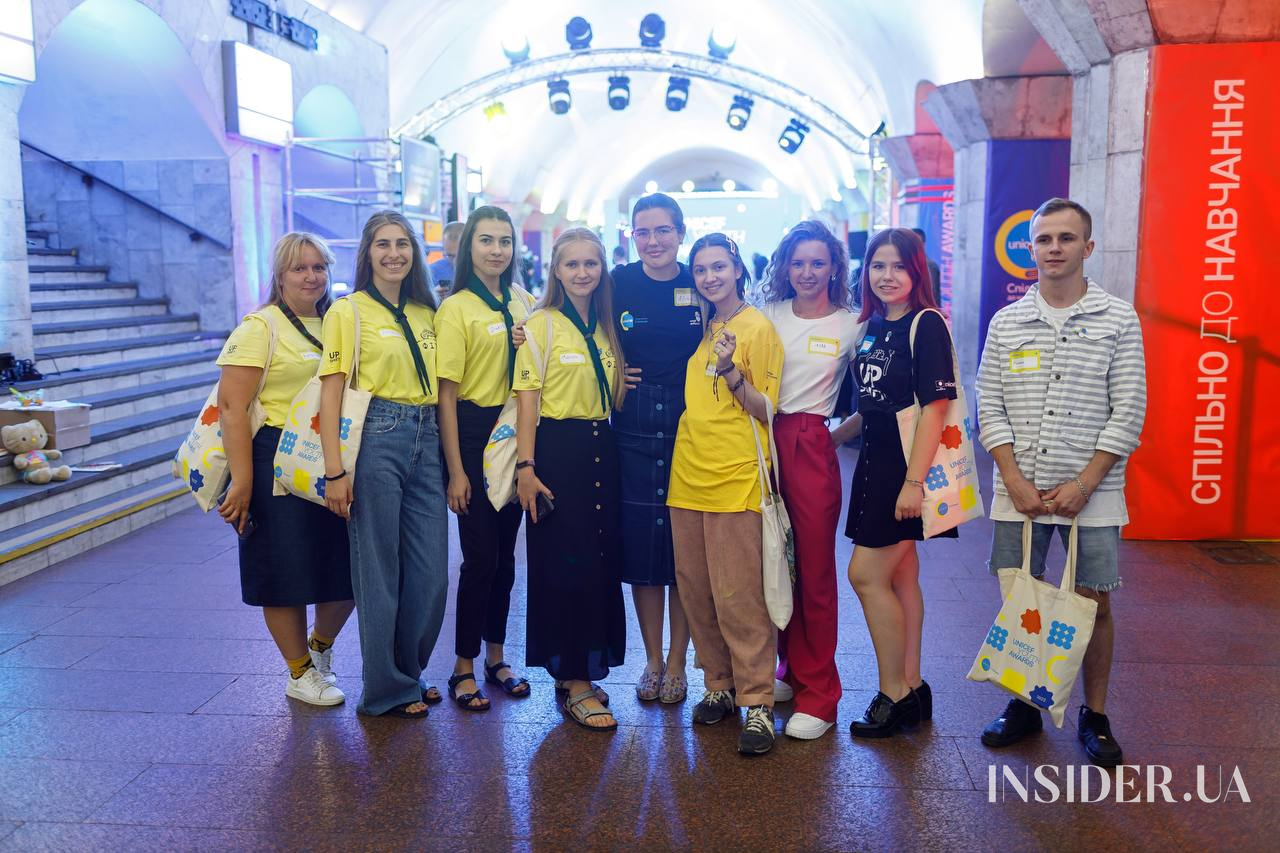 Елена Зеленская, Эмине Джапарова и другие гости церемонии UNICEF Youth Awards