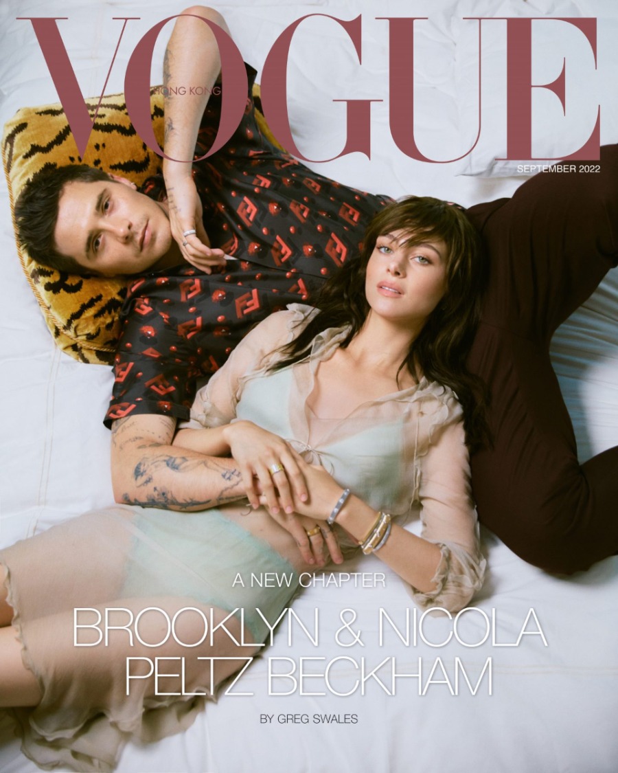Бруклин Бекхэм и Никола Пельтц появились на обложке Vogue