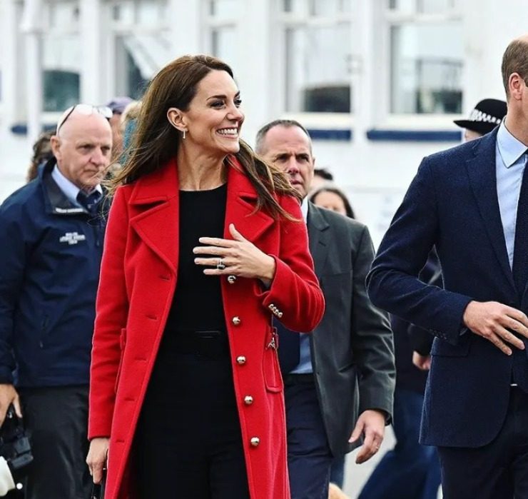 Кейт Миддлтон и принц Уильям впервые посетили Уэльс в новом статусе