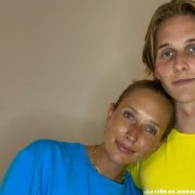 «Такой бурный первый год жизни»: Катя Осадчая и Юрий Горбунов поздравили сына с 1-летием