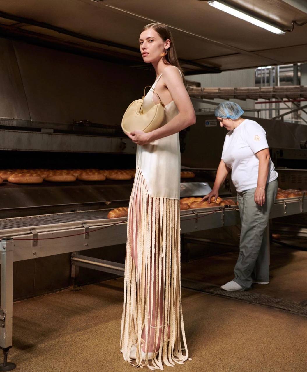 Ціна хліба: бренд BEVZA представив концептуальну зйомку у пекарні