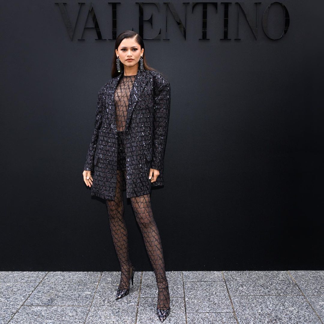 Зендая стала главной гостьей весеннего показа Valentino