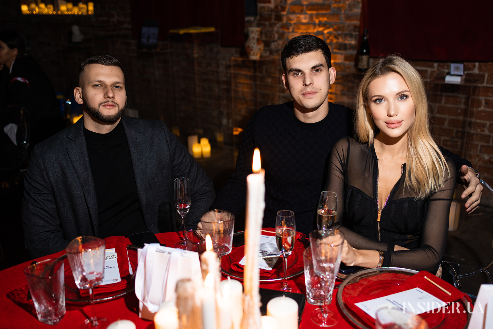 Алла Барановская, Василий Зварыч и Tayanna на благотворительном ужине в Варшаве
