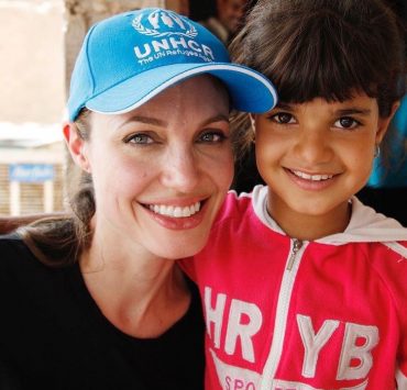 Анджеліна Джолі залишила посаду спеціальної посланниці ООН у справах біженців