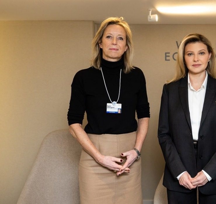 Монохром и брошь-колосок: Елена Зеленская на встрече с министром обороны Нидерландов