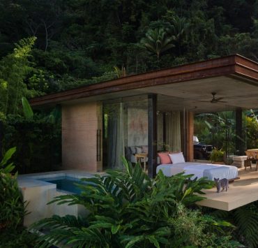 Посмотрите на дома в джунглях Коста-Рики, в которые захочется сбежать от всех проблем
