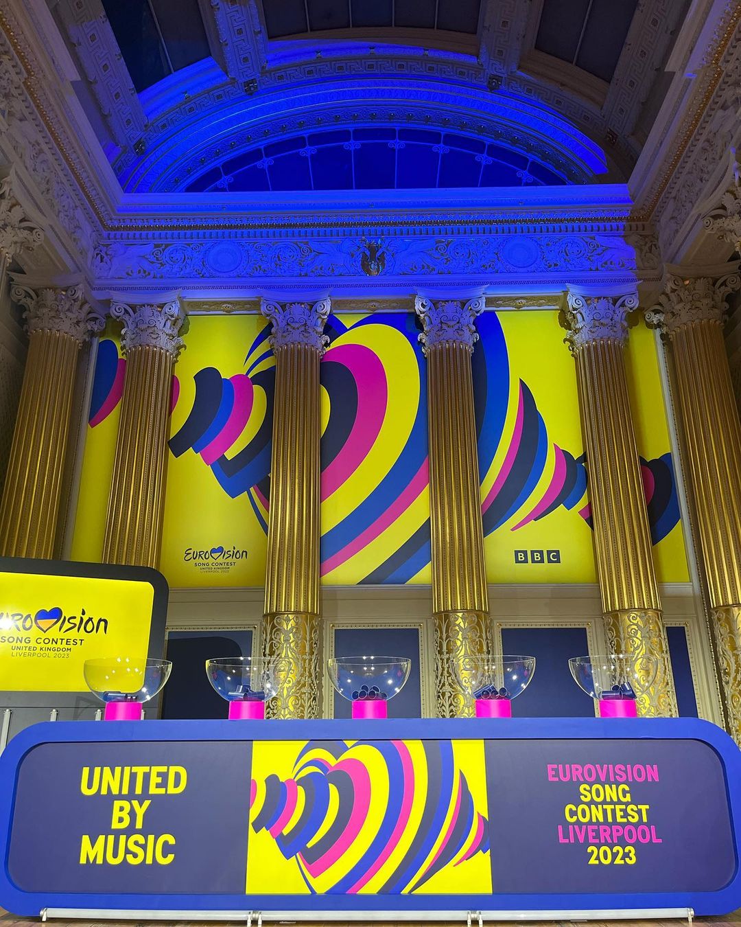 У жовто-синіх тонах: представили слоган і логотип «Євробачення» – 2023
