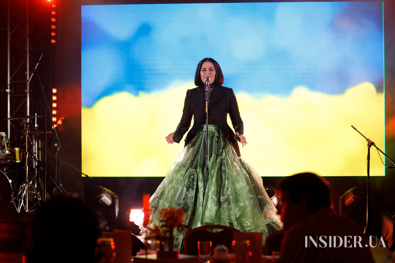 Макс Барських, Міша Романова та інші артисти підтримали благодійний вечір фонду «Мамине серце»