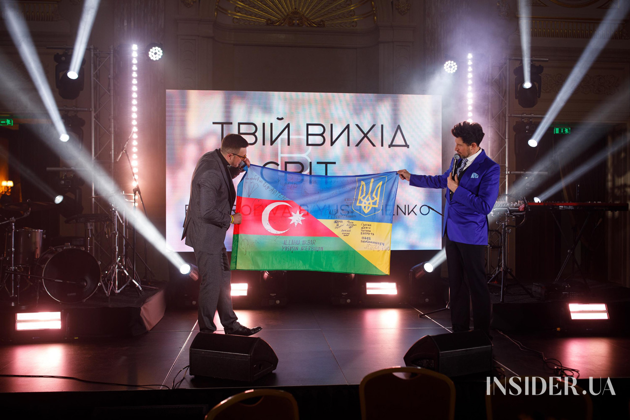 Макс Барських, Міша Романова та інші артисти підтримали благодійний вечір фонду «Мамине серце»