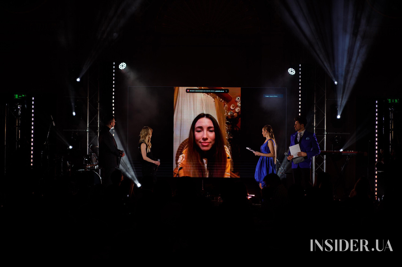 Макс Барських, Міша Романова та інші артисти підтримали благодійний вечір фонду «Мамине серце»