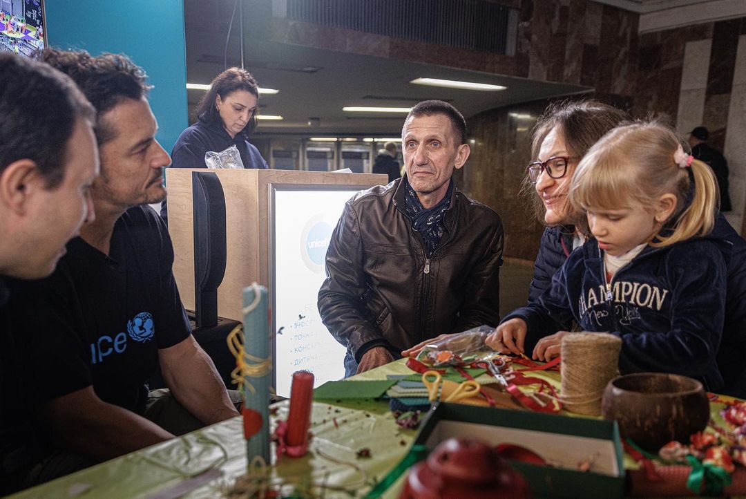 Орландо Блум відвідав дитячий центр у Києві