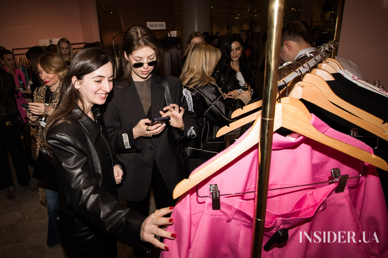 Анна Трінчер, Наталка Денисенко та інші гості презентації колекції One by One в ЦУМі