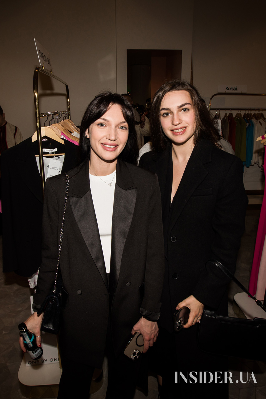 Анна Трінчер, Наталка Денисенко та інші гості презентації колекції One by One в ЦУМі