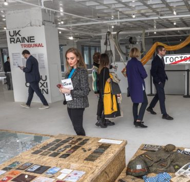 В Нью-Йорке открыли выставку о преступлениях армии РФ в Украине