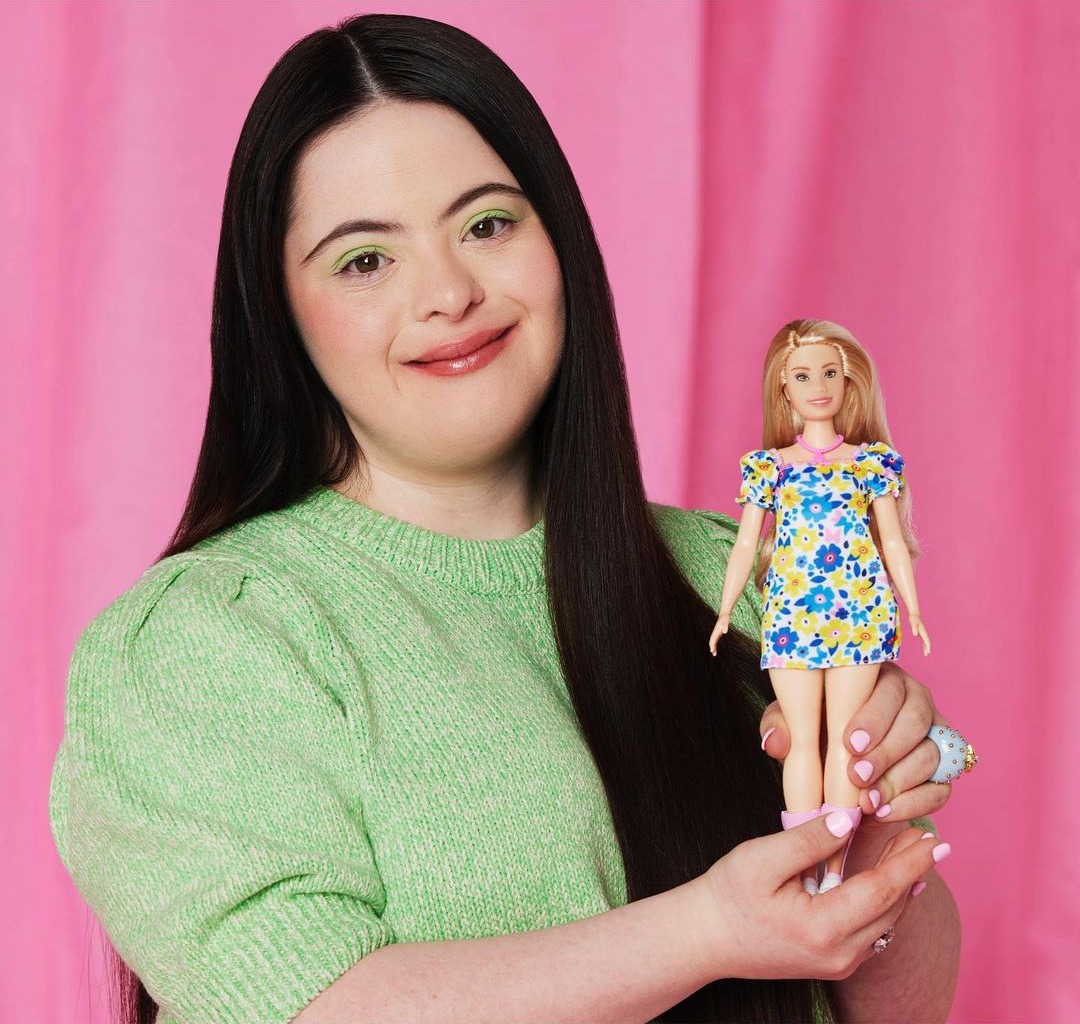 Mattel представила новую куклу Барби с синдромом Дауна