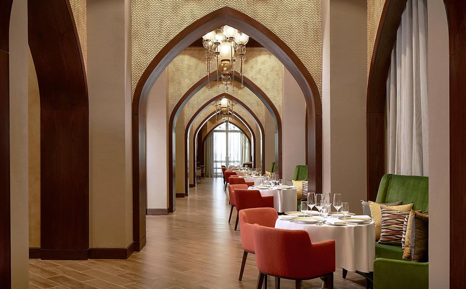 Hotel Guide Ольги Торнер: дворцовая роскошь отеля Emirates Palace в Абу-Даби