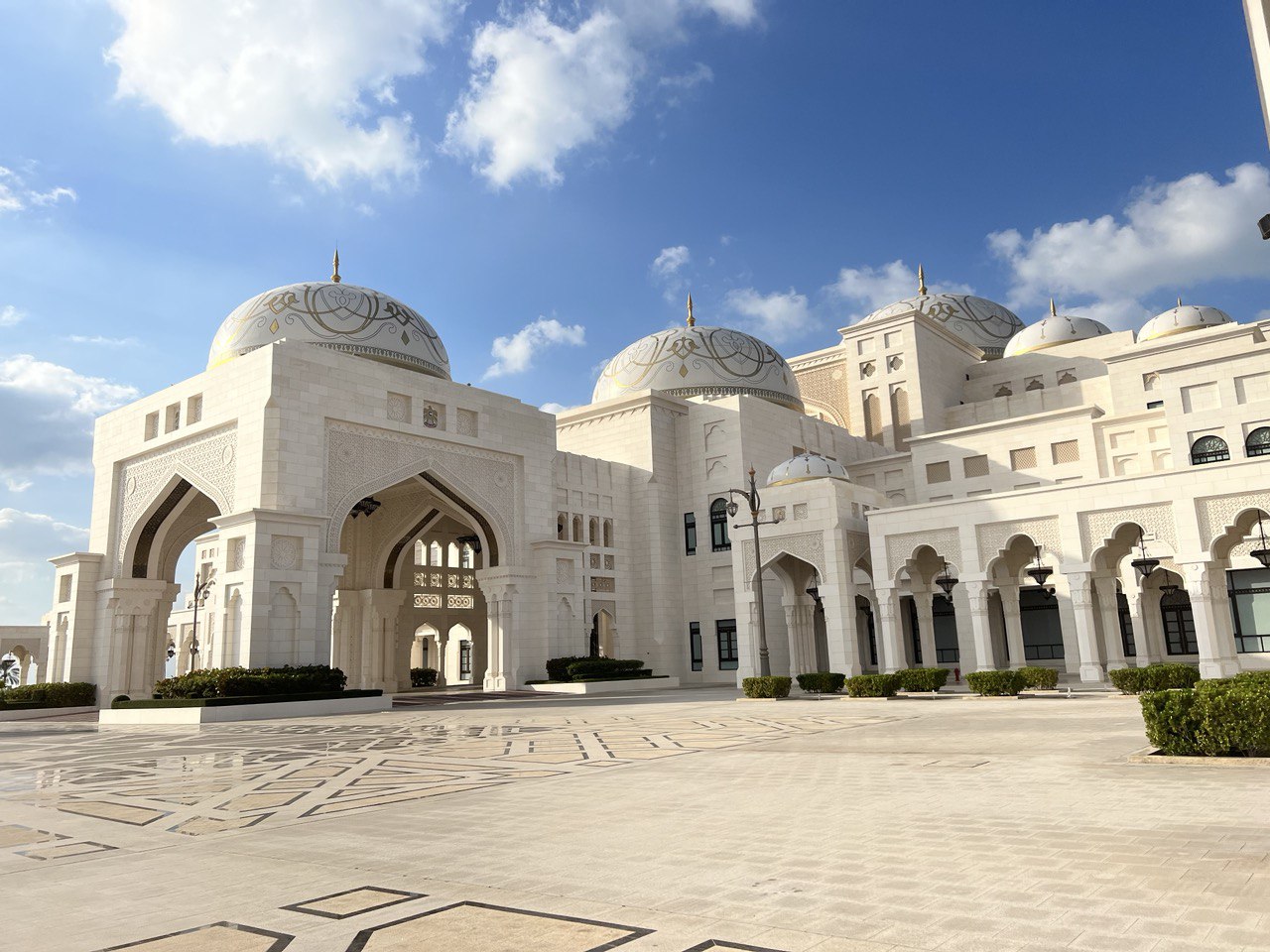 Hotel Guide Ольги Торнер: палацова розкіш готелю Emirates Palace в Абу-Дабі