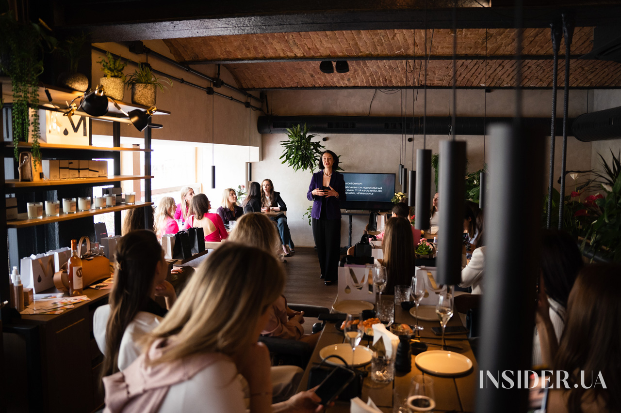 У Відні відбувся благодійний захід «Жінки під час війни»