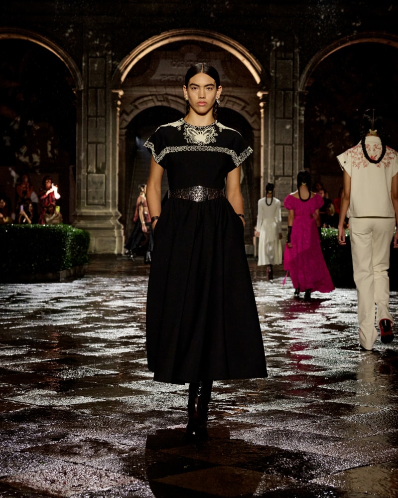 Бренд Dior показав круїзну колекцію в Мексиці