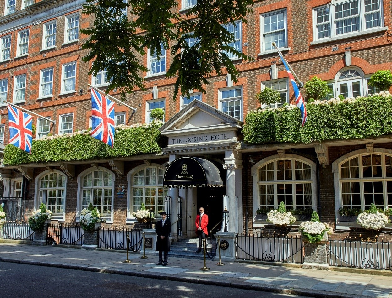 5 улюблених готелів британської королівської родини