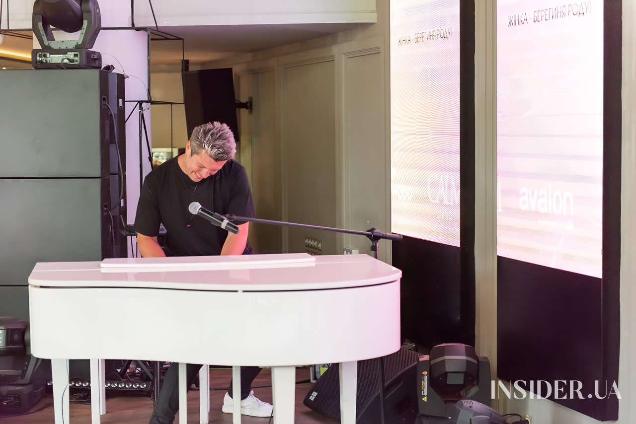 «Жінка – берегиня роду»: Ілона Гвоздьова запросила дівчат на традиційний благодійний бранч