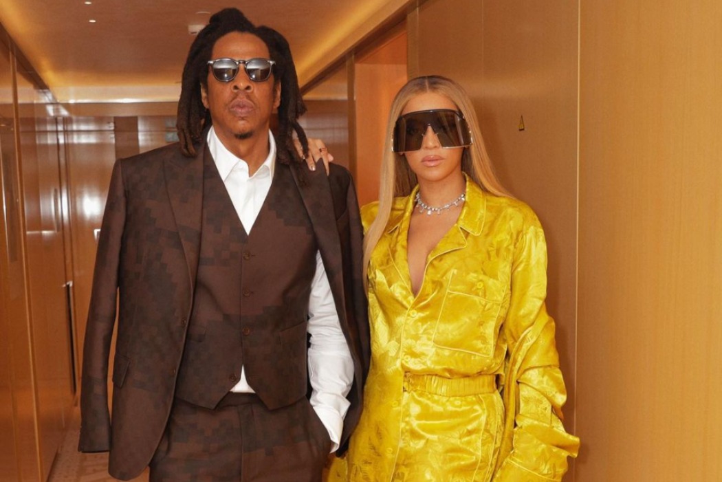 Яскравий вихід: Jay-Z і Бейонсе на показі Louis Vuitton у Парижі