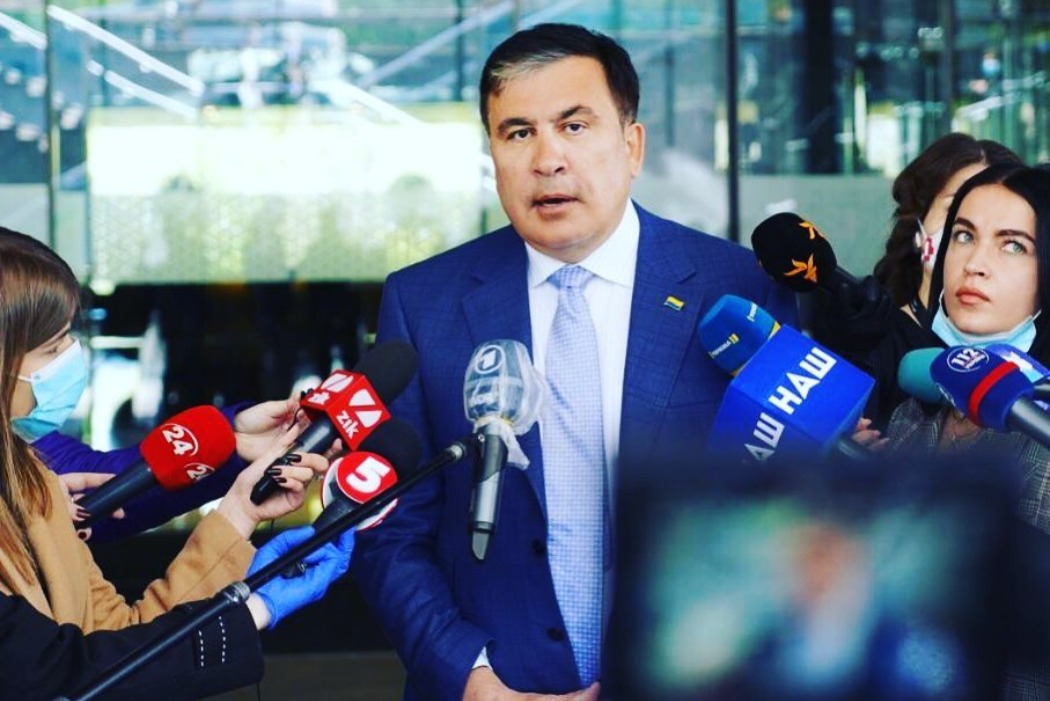Экс-президент Грузии Саакашвили стал отцом в четвертый раз