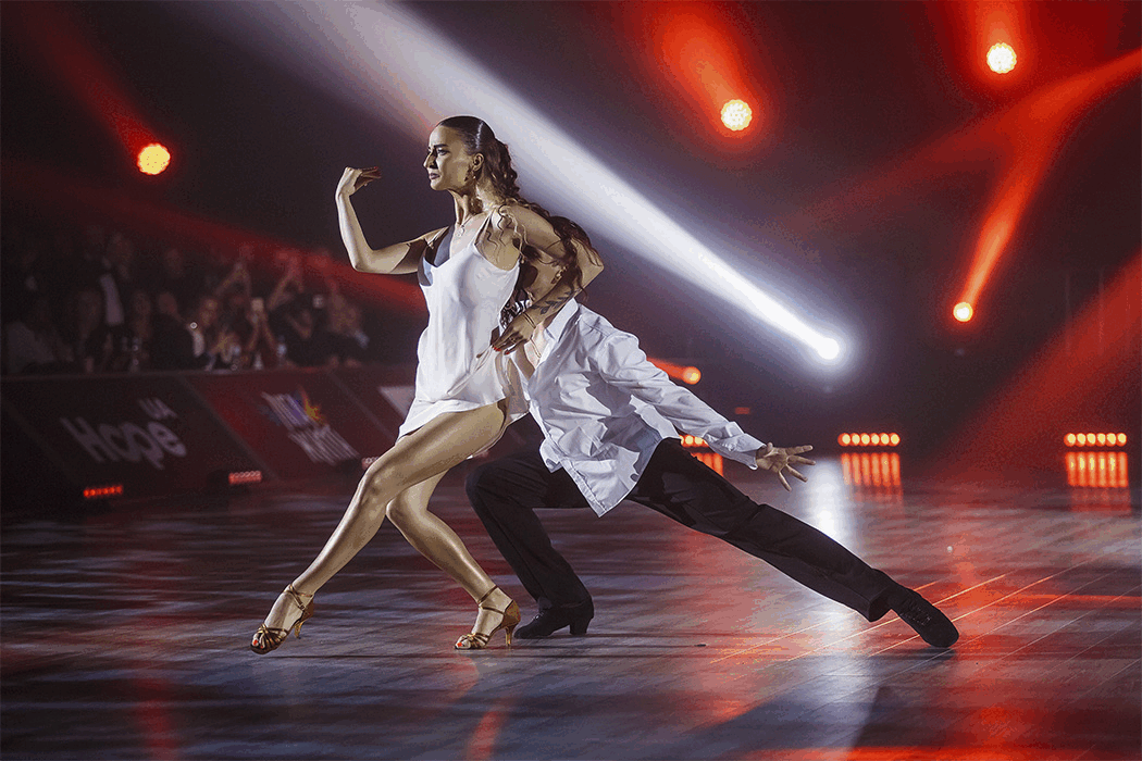 Свято танцю і музики: як пройшов благодійний бал-аукціон «Прем&#8217;єр-ліга Києва»
