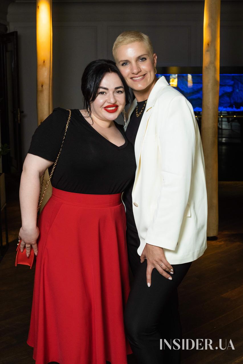 «Жінка – берегиня роду»: Ілона Гвоздьова запросила дівчат на традиційний благодійний бранч