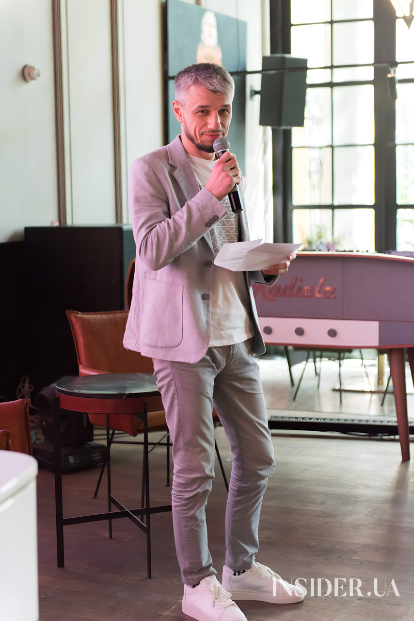 «Жінка – берегиня роду»: Ілона Гвоздьова запросила дівчат на традиційний благодійний бранч