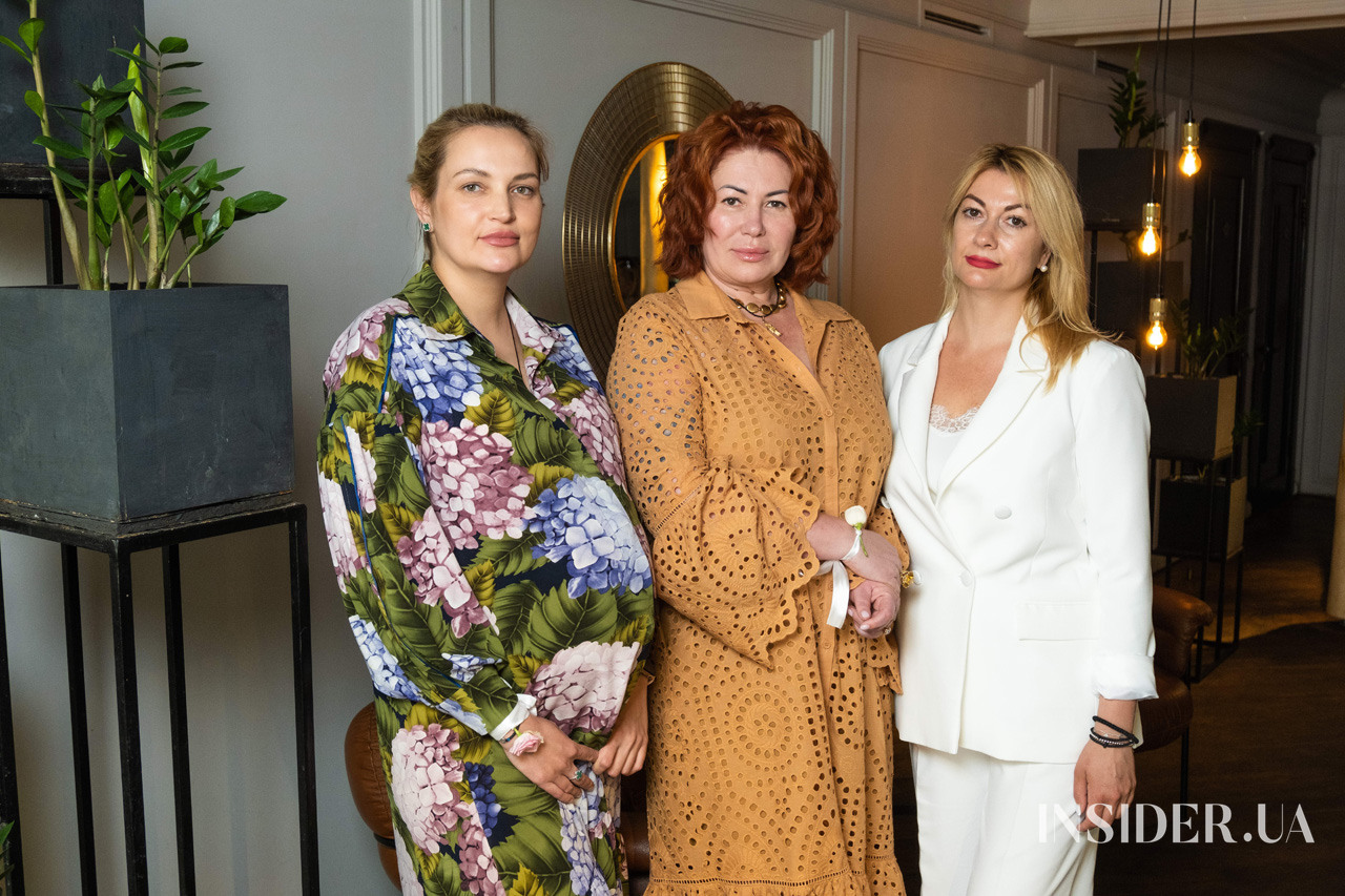 «Жінка – берегиня роду»: Ілона Гвоздьова запросила дівчат на традиційний благодійний бранч