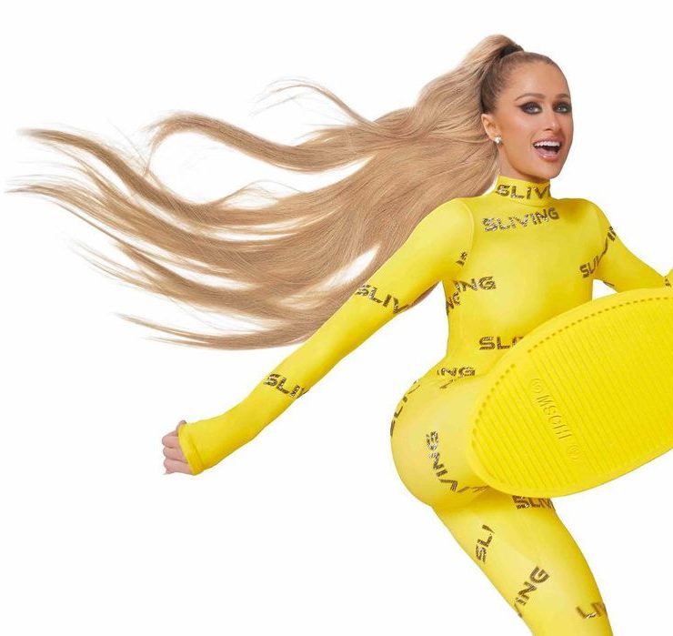 Періс Гілтон в образі Kill Bill з&#8217;явилася в кампейні MSCHF X Crocs