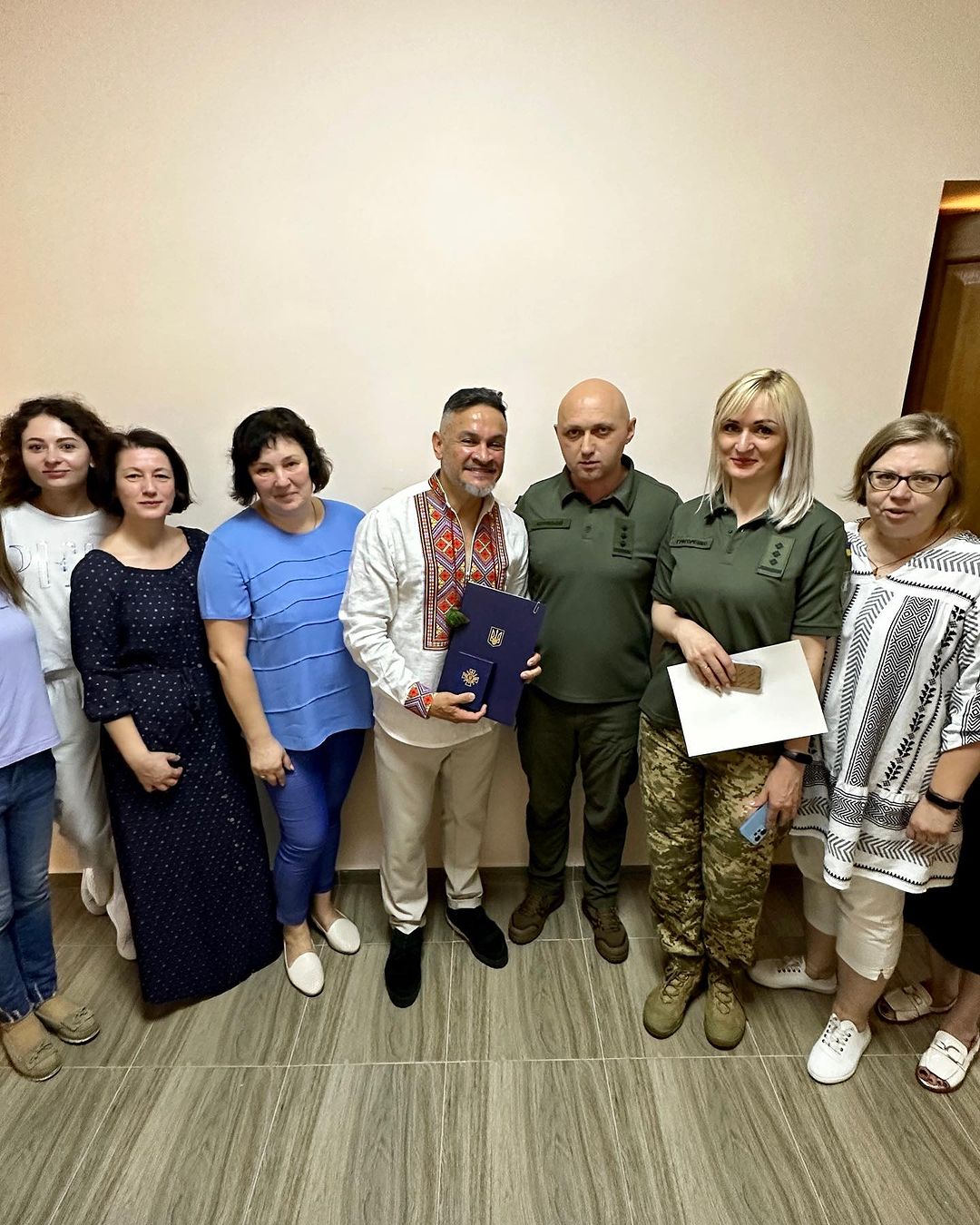 Ектор Хіменес-Браво отримав почесну нагороду від Валерія Залужного