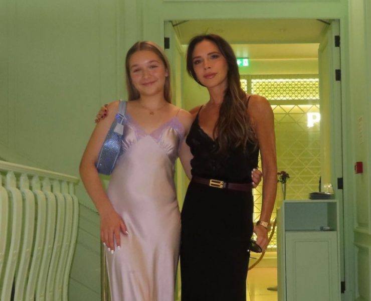 Вікторія Бекхем з донькою