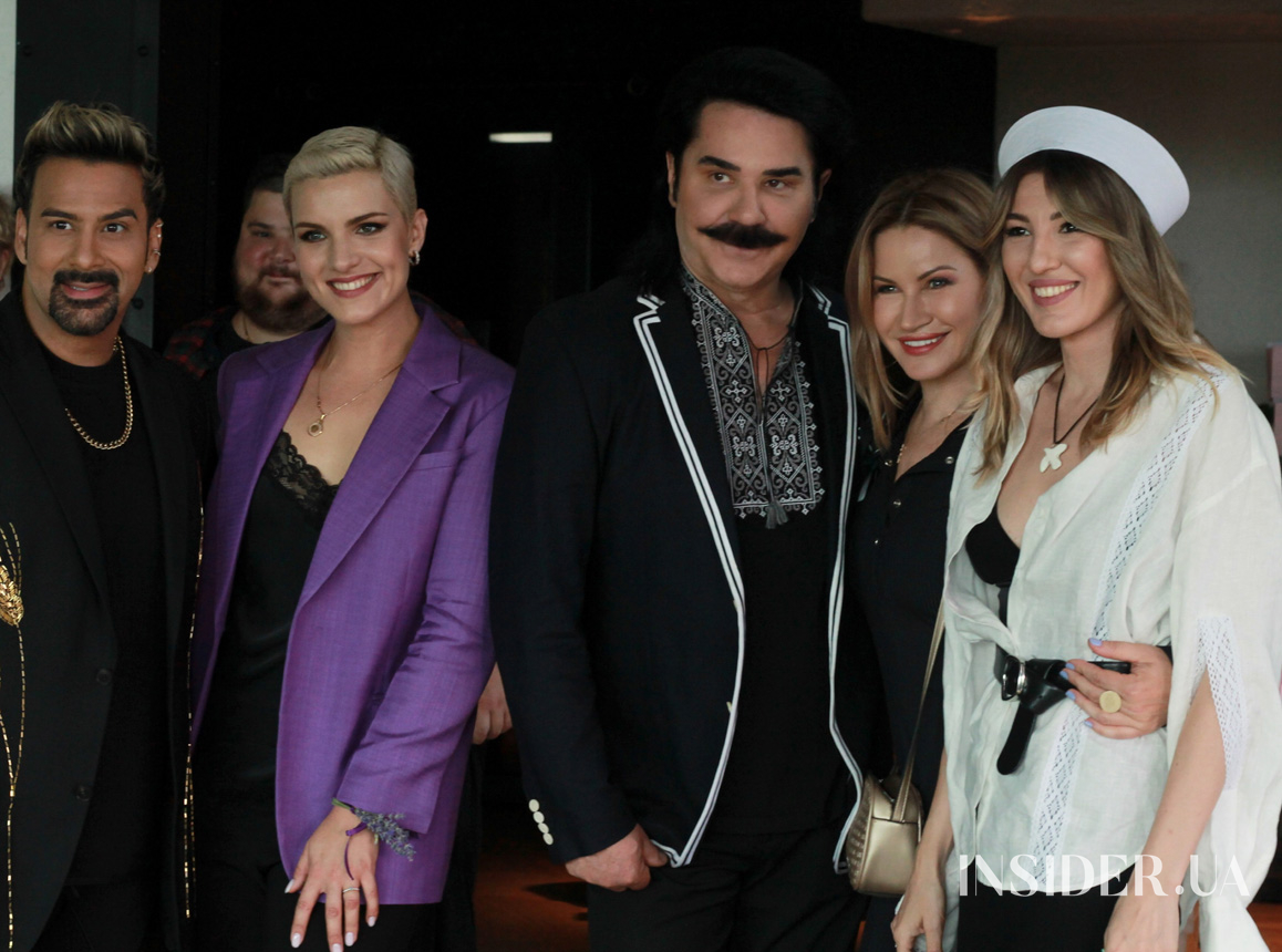 Лекція Арестовича і спів Зіброва: як пройшов повний сюрпризів бранч Ілони Гвоздьової