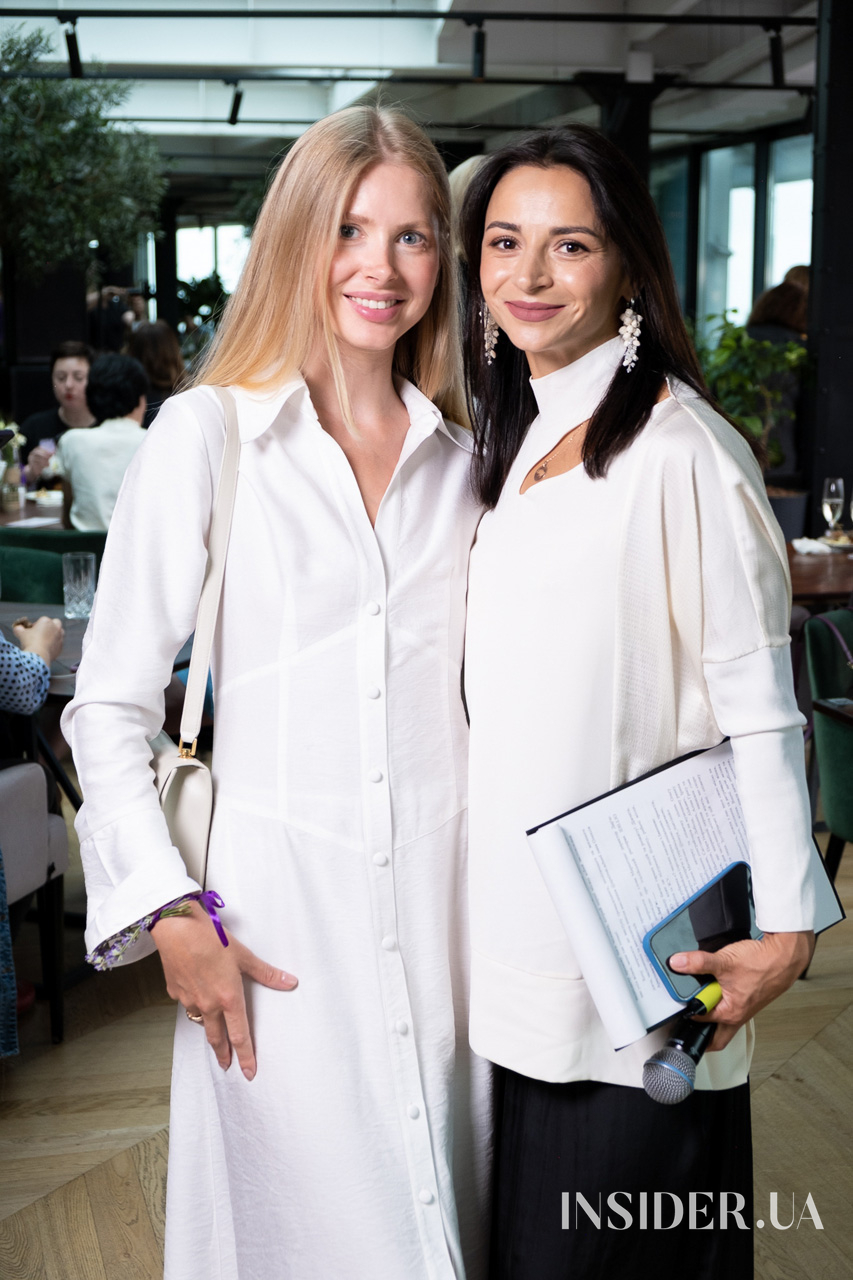 Лекція Арестовича і спів Зіброва: як пройшов повний сюрпризів бранч Ілони Гвоздьової